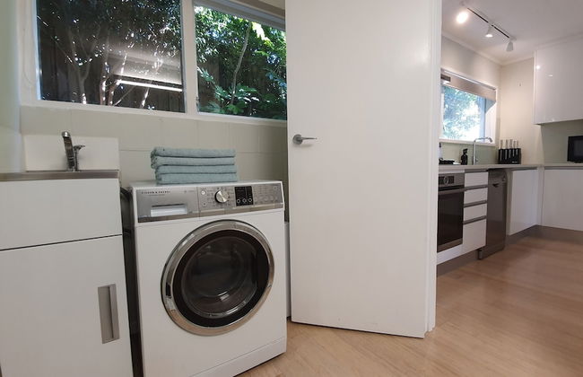 Herne Bay Gem Near Beach - Carpark - Photo 18