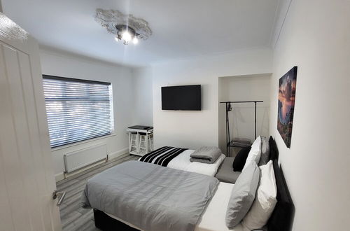 Photo 8 - Top Luxury 2 bed Apartment - London