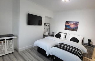 Foto 2 - Top Luxury 2 bed Apartment - London