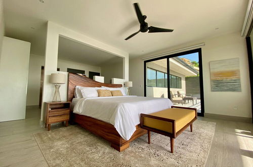 Photo 34 - Playa Flamingo Beautiful new 5-br Oceanview Villa - Luxury Casa de Iluminacion