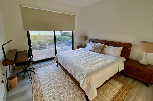 Foto 26 - Playa Flamingo Beautiful new 5-br Oceanview Villa - Luxury Casa de Iluminacion