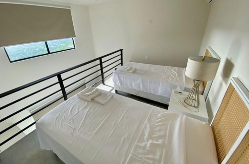 Photo 32 - Playa Flamingo Beautiful new 5-br Oceanview Villa - Luxury Casa de Iluminacion