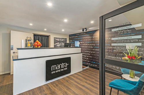 Photo 2 - Mantra One Sandy Bay Road