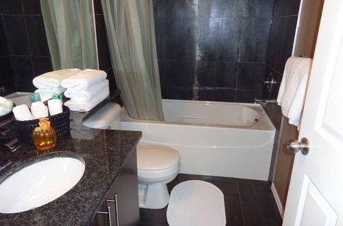 Photo 15 - Regal Suites - Riverfront