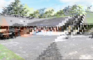 Foto 1 - 12 Person Holiday Home in Rodby-by Traum