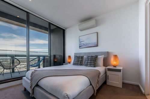 Photo 2 - Melbourne Private Apartments - Collins Street Waterfront, Docklands