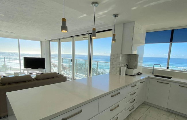 Hi Surf Beachfront Resort Apartments - Foto 40
