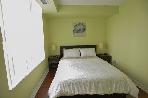 Photo 11 - Maplewood Suites - Square One