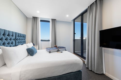 Photo 7 - Meriton Suites Coward Street, Mascot