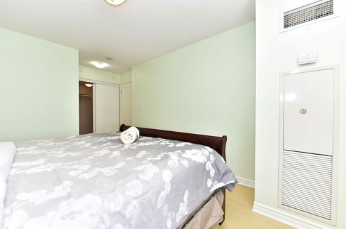 Foto 4 - Sarkar Suites - 3888 Duke of York Blvd