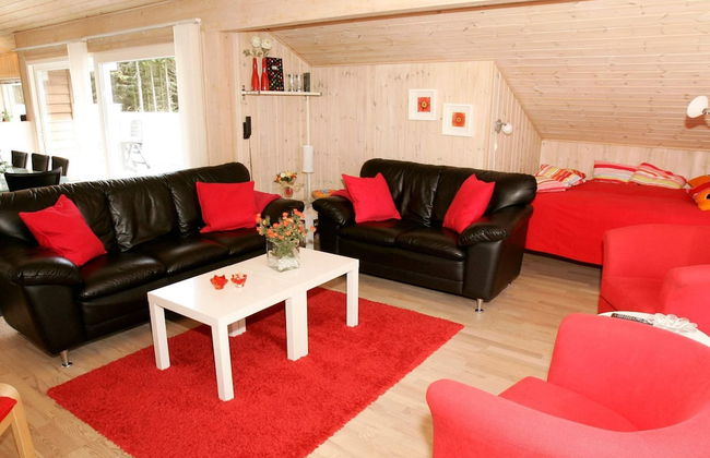 8 Person Holiday Home in Aakirkeby - Foto 7
