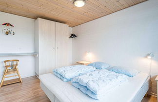 Photo 1 - 8 Person Holiday Home in Hvide Sande