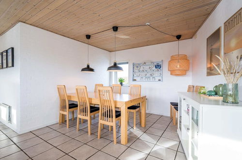 Photo 9 - 8 Person Holiday Home in Hvide Sande