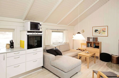 Photo 10 - 6 Person Holiday Home in Vejers Strand