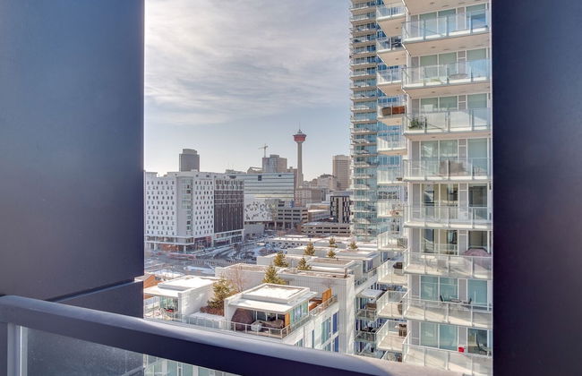 Sweeping Views Luxury 2BR Suite - Photo 14