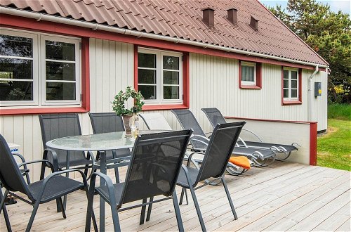 Foto 25 - Idyllic Holiday Home in Ulfborg with Hot Tub & Sauna
