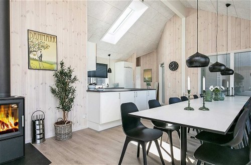 Photo 25 - 16 Person Holiday Home in Idestrup