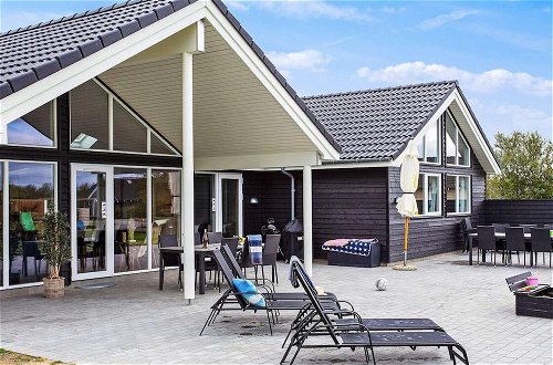 Photo 40 - 16 Person Holiday Home in Idestrup