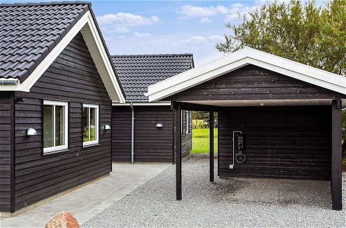 Photo 33 - 16 Person Holiday Home in Idestrup