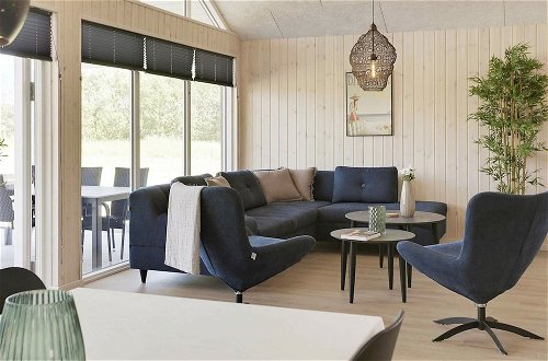 Photo 15 - 16 Person Holiday Home in Idestrup