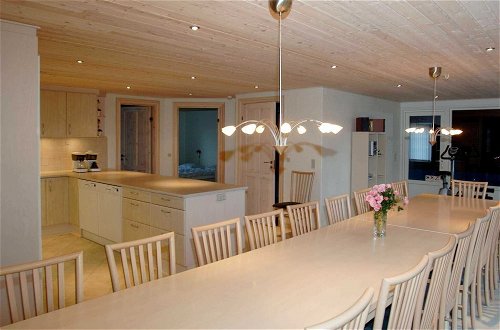 Photo 5 - 24 Person Holiday Home in Blavand