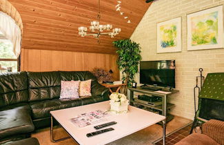 Photo 2 - 4 Person Holiday Home in Hals