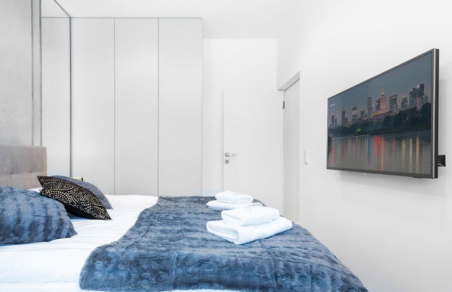 Apartment Szamocka Warsaw by Renters - Photo 9
