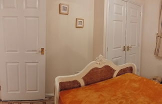 Photo 2 - Luxury Apartment in Hemel Hempstead Uk for Couples and Executives, Free Wifi