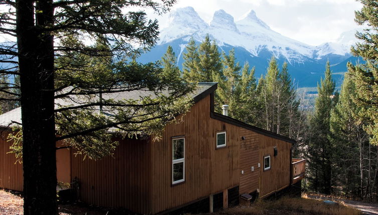 Photo 1 - Canmore Alpine Hostel - Alpine Club of Canada