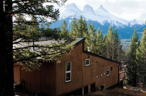 Photo 1 - Canmore Alpine Hostel - Alpine Club of Canada