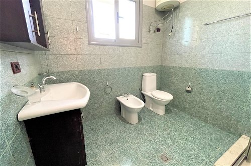 Foto 14 - Charming 3-bed Apartment in Vlore