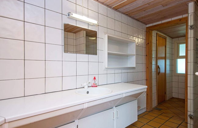 10 Person Holiday Home in Orsted - Foto 9