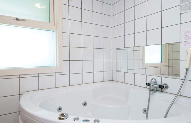 10 Person Holiday Home in Orsted - Foto 3