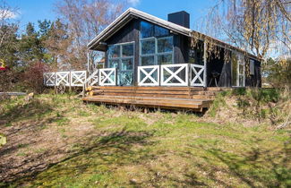 Foto 1 - 6 Person Holiday Home in Knebel