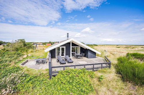 Foto 1 - 4 Person Holiday Home in Hvide Sande