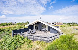 Photo 1 - 4 Person Holiday Home in Hvide Sande