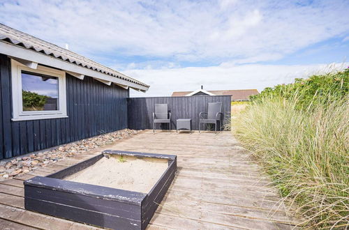 Photo 33 - 4 Person Holiday Home in Hvide Sande