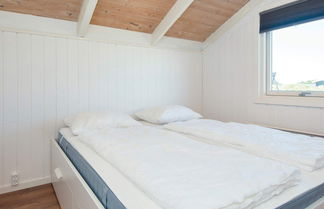 Photo 3 - 4 Person Holiday Home in Hvide Sande