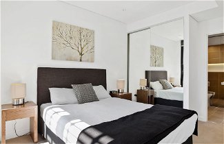 Foto 2 - Wyndel Stunning One Bedroom