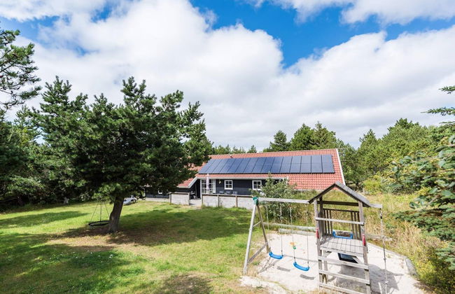 8 Person Holiday Home in Blavand - Foto 1