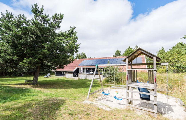 8 Person Holiday Home in Blavand - Foto 19
