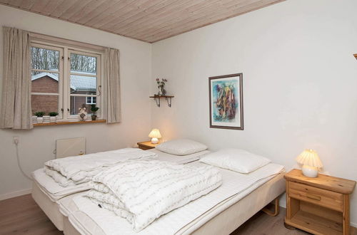 Photo 9 - 8 Person Holiday Home in Toftlund