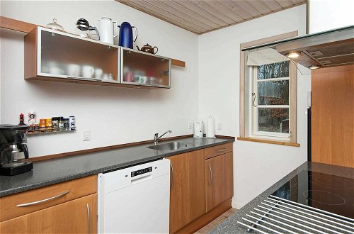 Photo 16 - 8 Person Holiday Home in Toftlund
