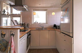 Photo 3 - 6 Person Holiday Home in Jaegerspris