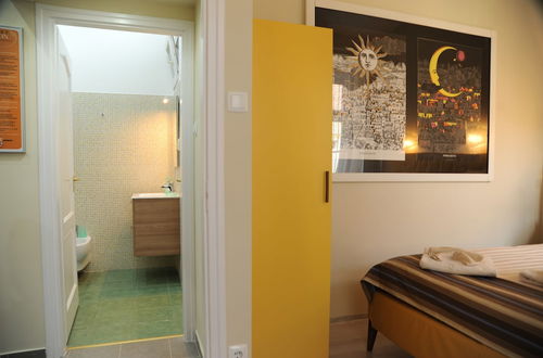 Photo 5 - Budapest Easy Flats- Oktogon Lux Apartment