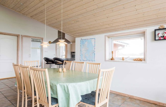 6 Person Holiday Home in Tarm - Foto 18