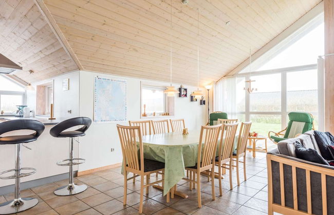 6 Person Holiday Home in Tarm - Foto 7