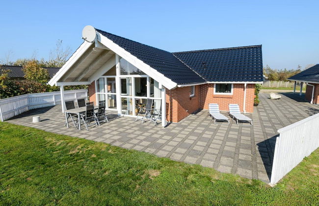 6 Person Holiday Home in Tarm - Foto 1