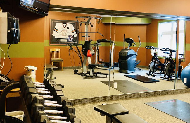One Studio with BBQ & a Huge Patio - Foto 24