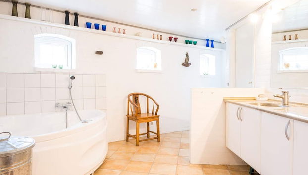 8 Person Holiday Home in Norre Nebel - Foto 3